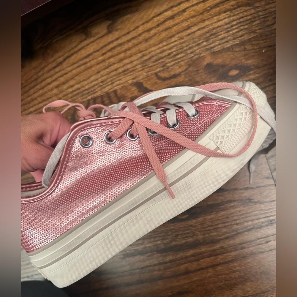 Converse pink sequin sneakers platform new